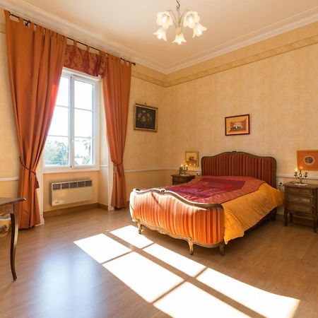 Chambres D'Hotes Du Chalet De Caharet Pipriac Esterno foto