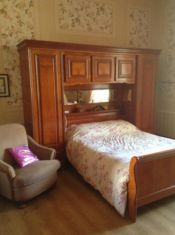Chambres D'Hotes Du Chalet De Caharet Pipriac Esterno foto