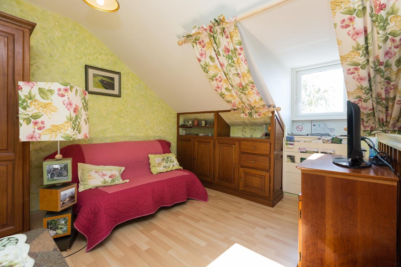 Chambres D'Hotes Du Chalet De Caharet Pipriac Esterno foto